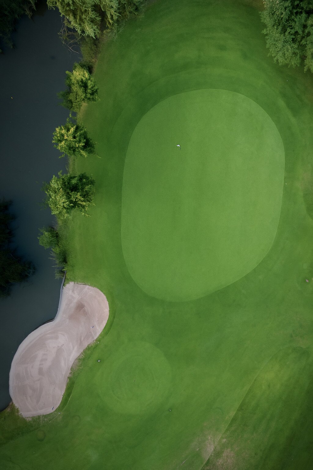 Top down foto van hole 4 Pretty view uit de reeks Het Kasteel - RGCO